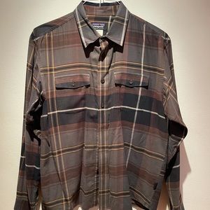 Patagonia Button Down - Brown Black Red